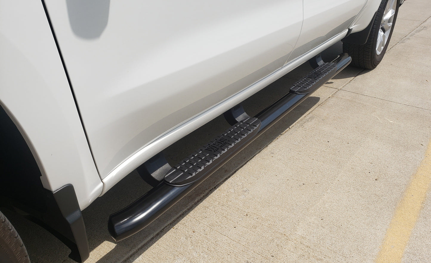 Westin Pro Traxx 4 Inch Oval Tube Steps - Black - image 6