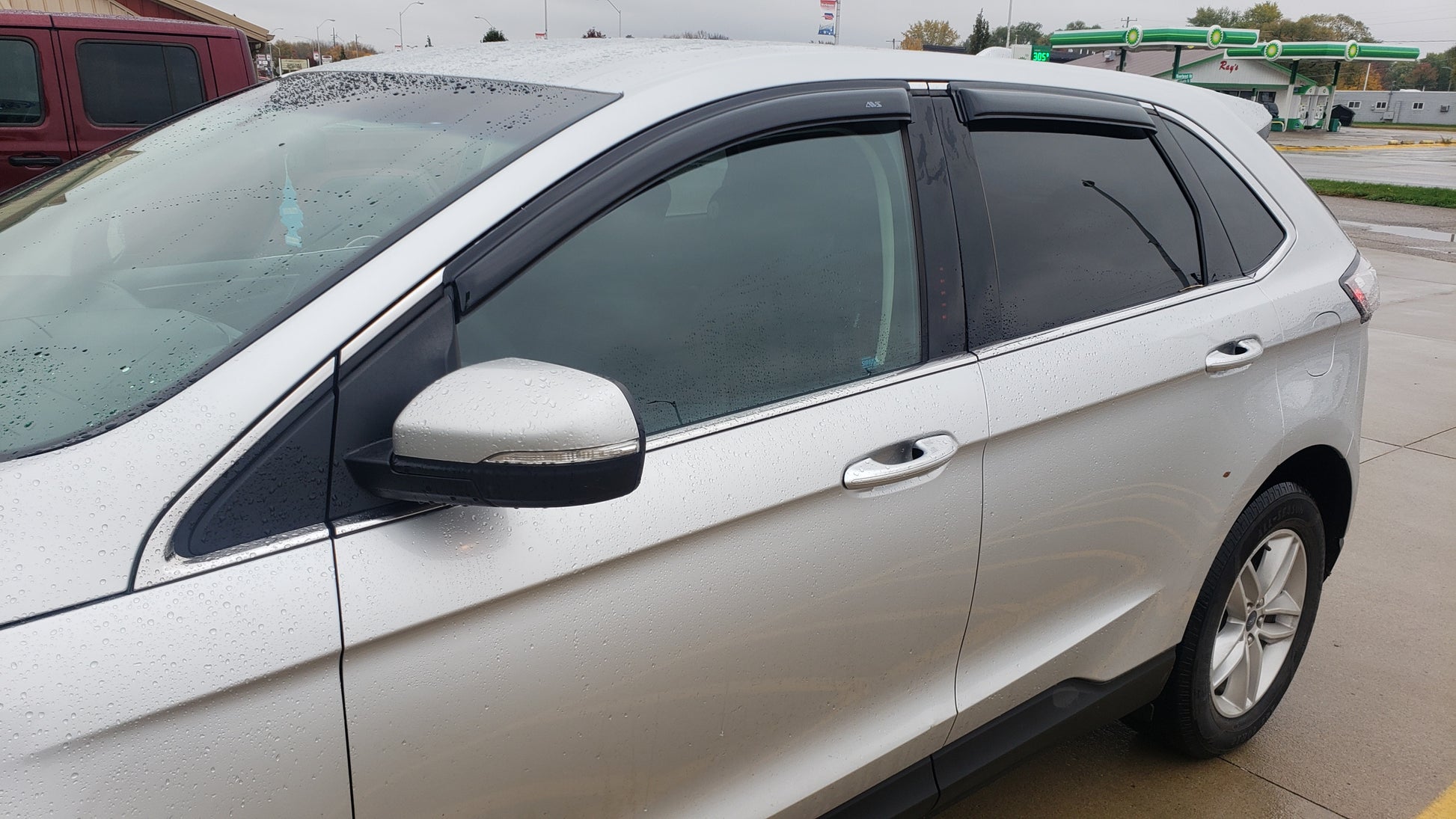 Auto Ventshade Ventvisor - Tape On - image 3