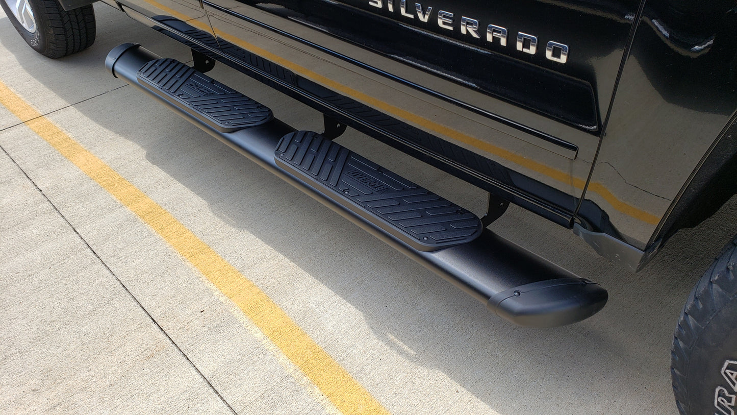 Luverne Regal 7 - Black - image 2