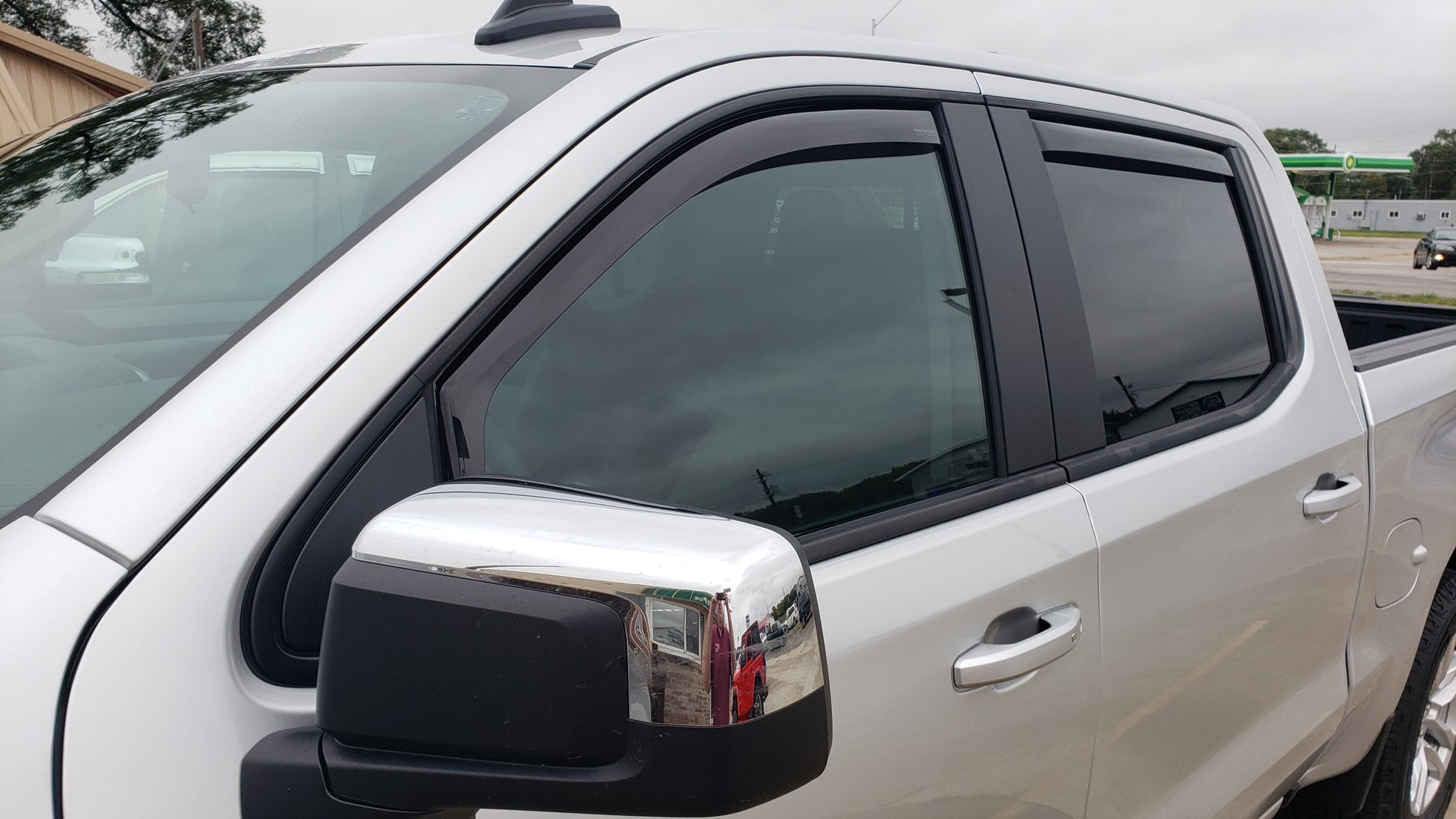 WeatherTech Window Deflectors - image 5