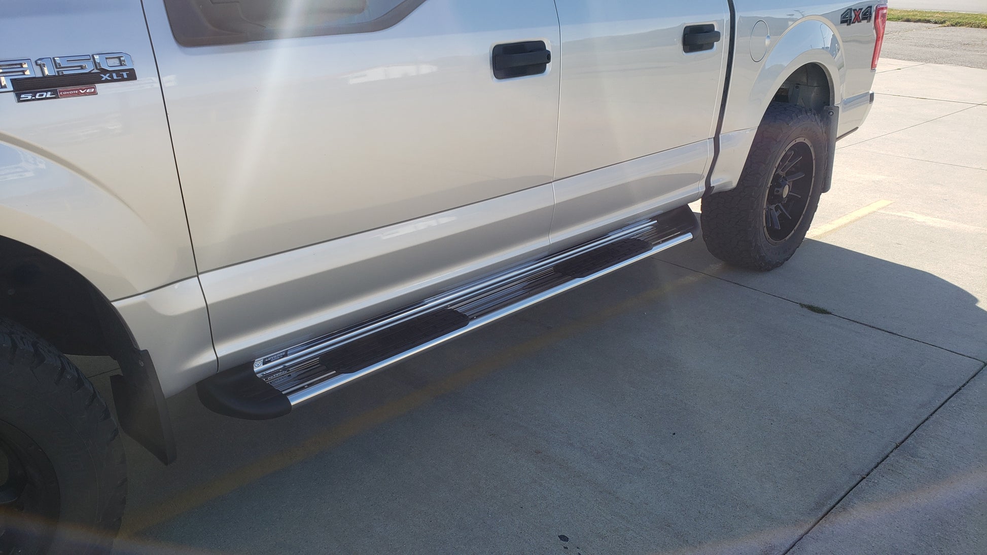 Luverne Side Entry Steps - Polished Stainless Steel - image 3