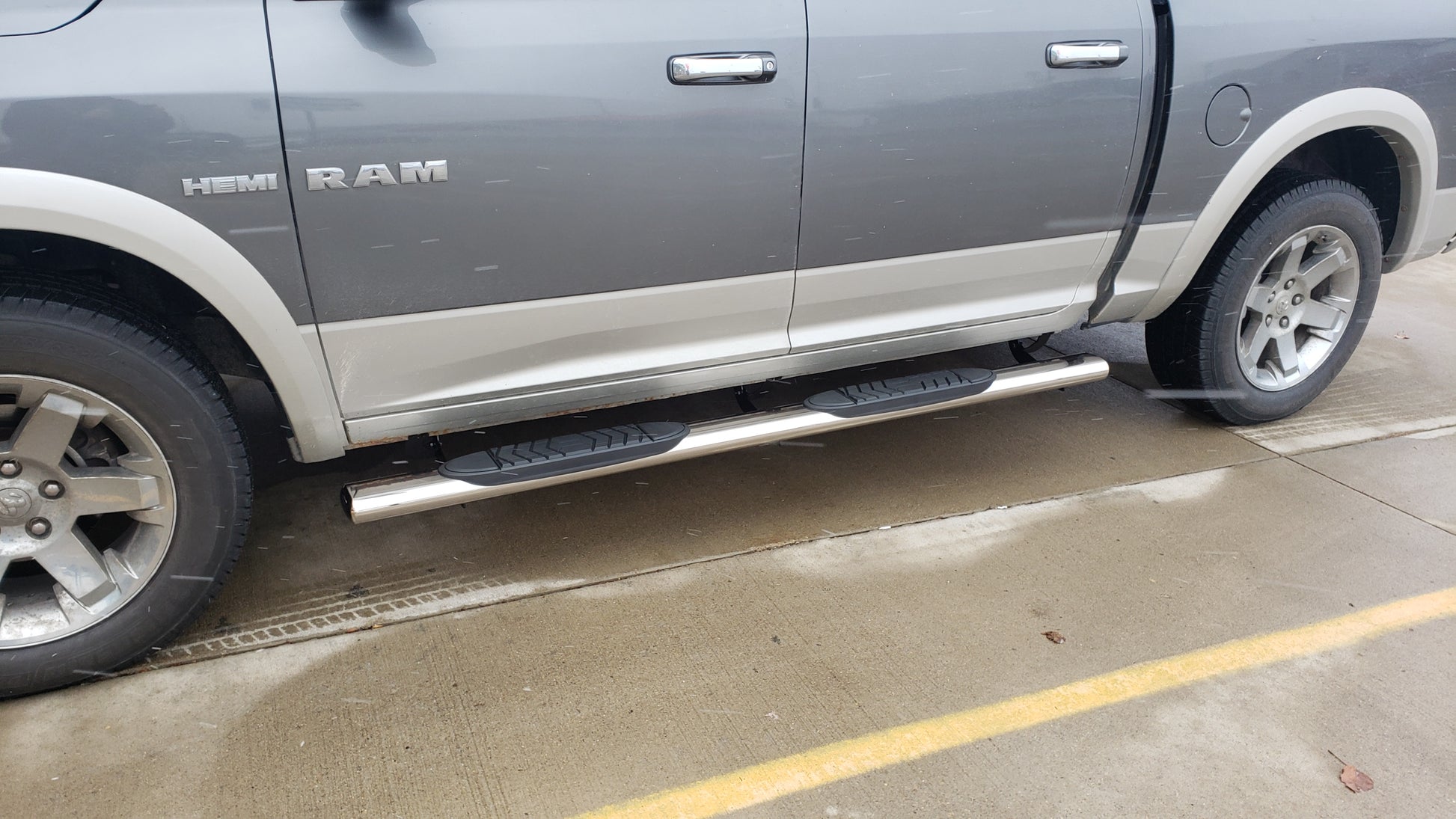 Trail FX 5 Inch Oval Tube Steps - Stainless Steel - image 2
