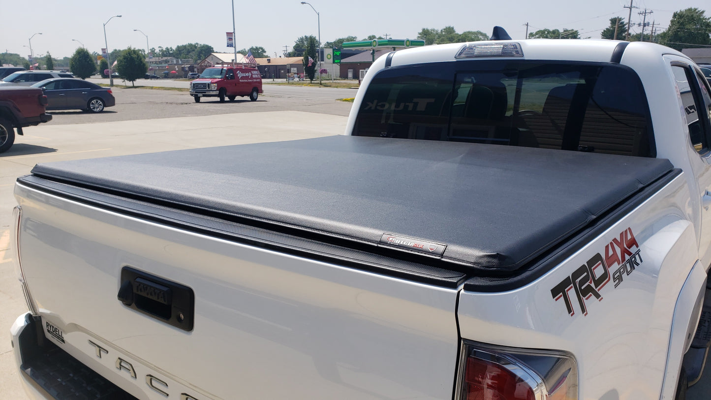 Extang Trifecta ALX - Soft Folding Tonneau Cover - image 4