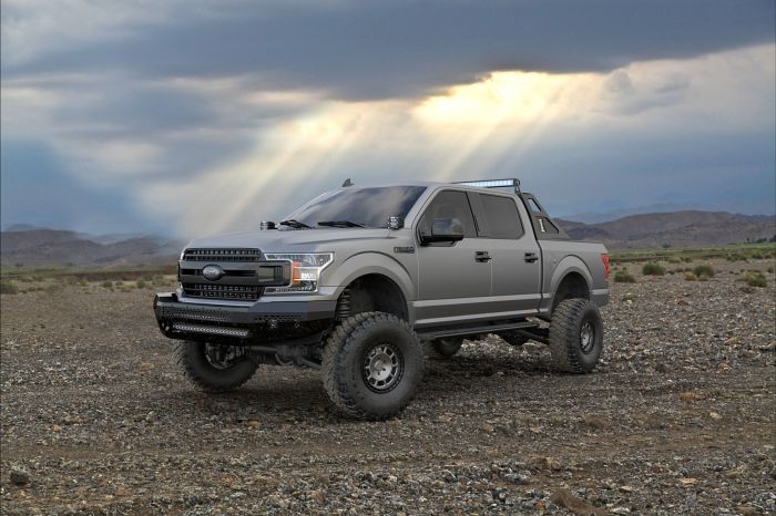 Ranch Hand Midnight Front Bumper - image 4
