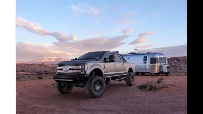 Ranch Hand Midnight Front Bumper - image 4