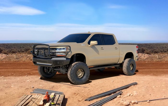 Ranch Hand Midnight Grille Guard / Front Bumper - image 4