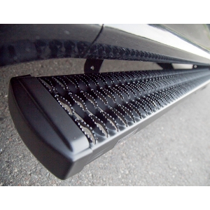 Luverne Grip Step 7" Running Board