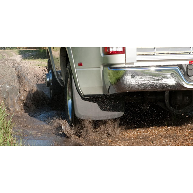 Husky Liner - Custom Mud Flaps - Dually - In Use