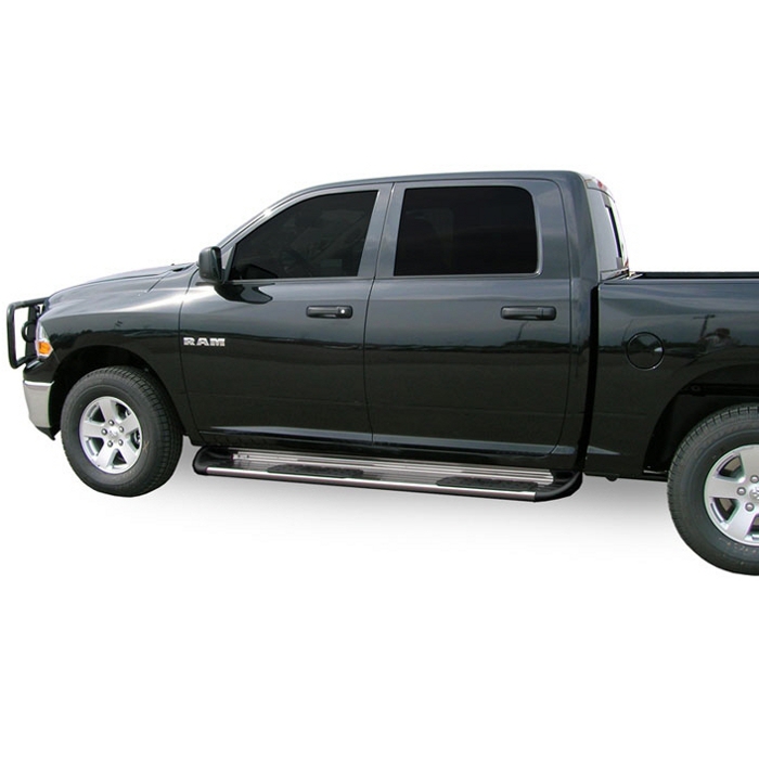 Luverne Side Entry Steps - Ram Crew Cab